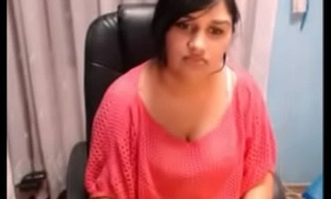 Indian Girl ( Heavy boob) showing her boobs &_ pussy